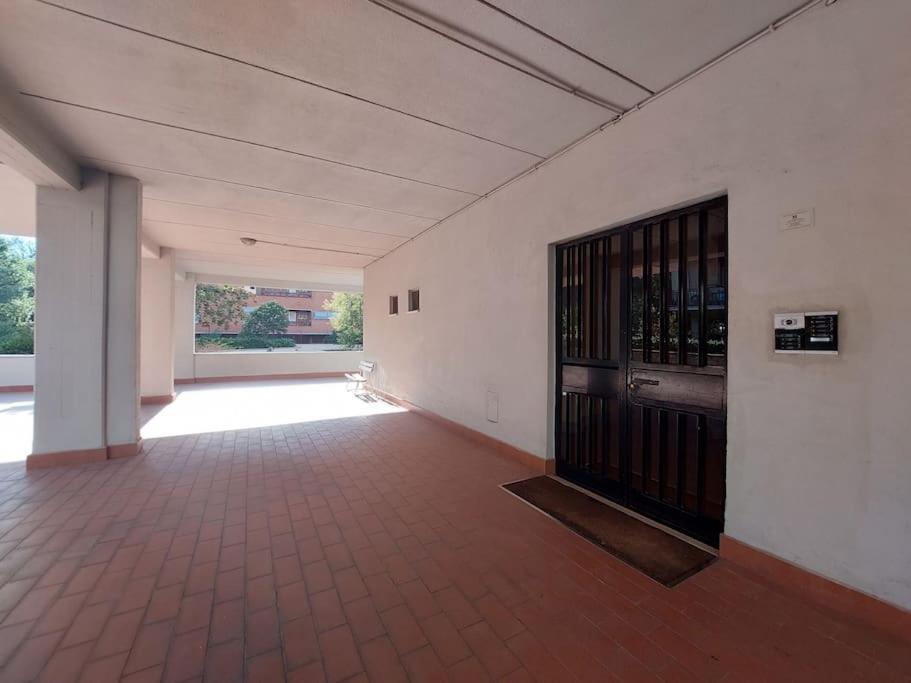 Eur Spinaceto Sensorial Loft Apartment Rome Luaran gambar